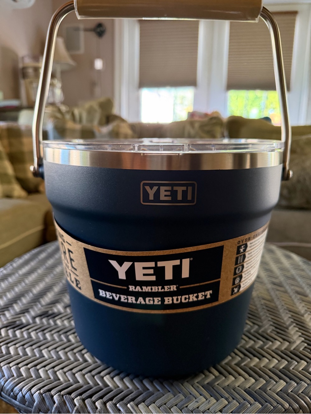 Yeti Rambler Beverage Bucket - Navy Blue with Silver Trim